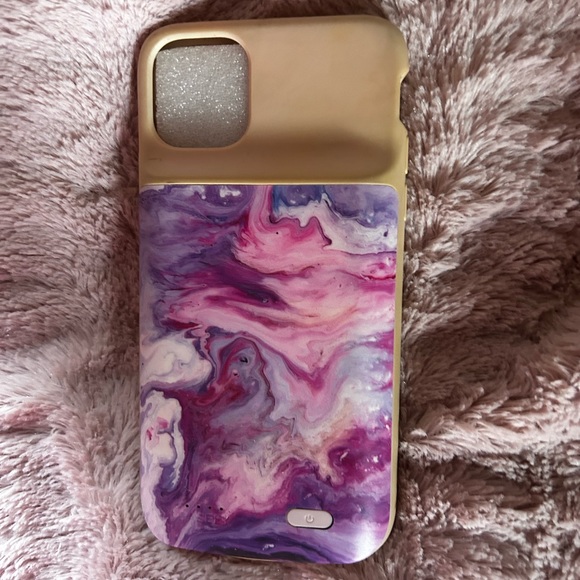 3 Casely Power 2.0 iPhone 11 Pro Max - Picture 3 of 4